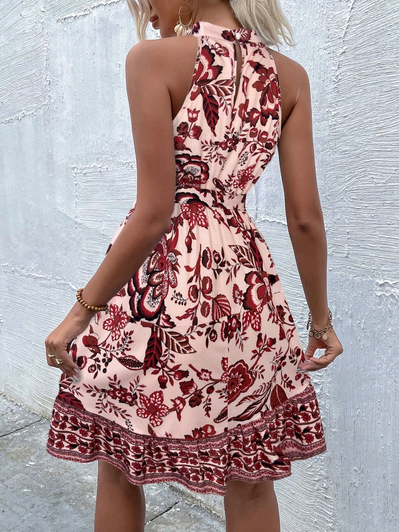Damen Sommerliches Kragenkleid mit floralem Design und Bindegürtel Krohn-e