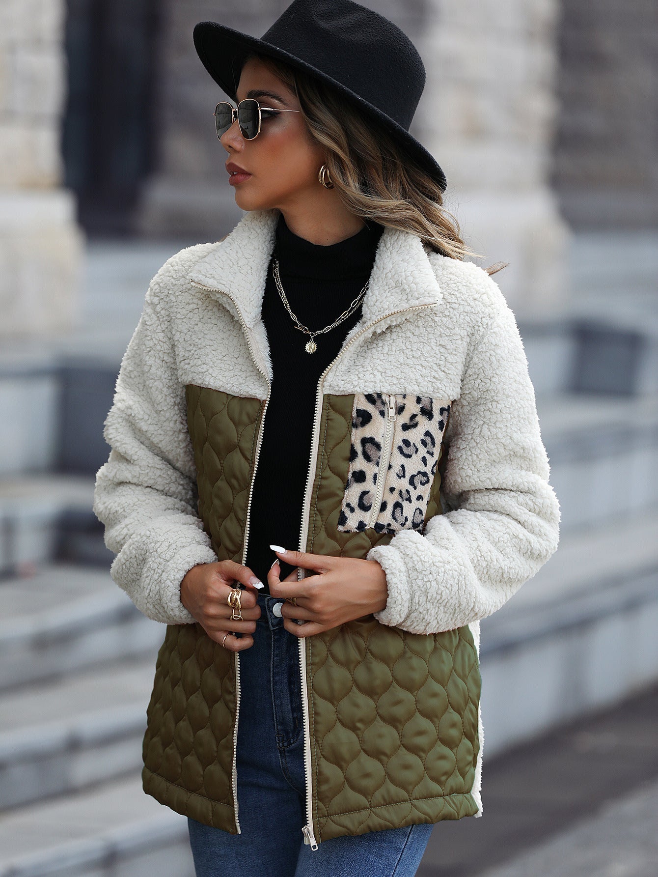 Krohn-e | Damen Wende-Fleecejacke mit Subtilen Tiermotiven