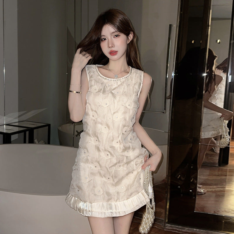 Fudus Chanel-Stil Rundhals-Plissee-Weste Kleid mit Nieten