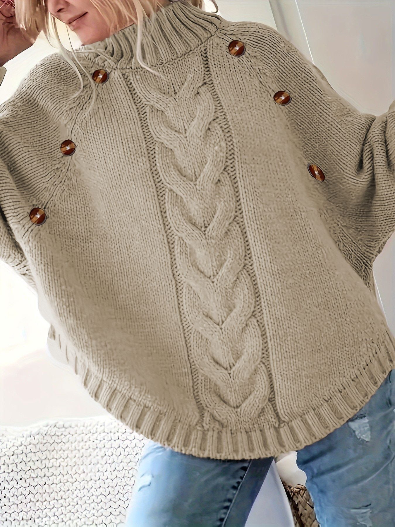 Damen Oversized Strickpullover mit Hochkragen und dekorativen Knopfdetails Krohn-e