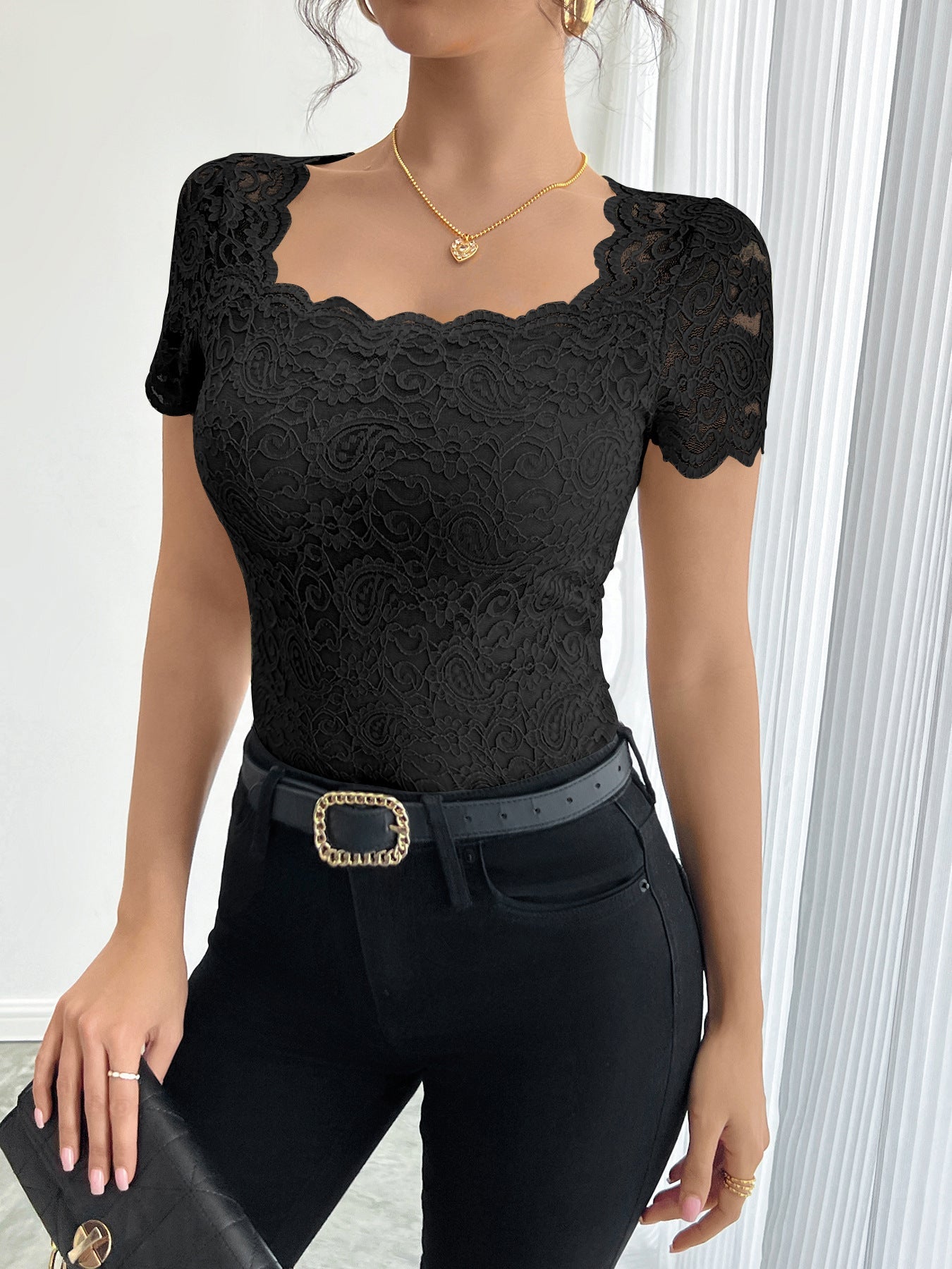 Damen Spitzenbody mit eleganten Abschluss Krohn-e