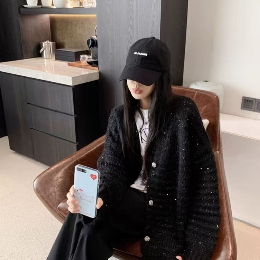 Damen Strickjacke mit voluminösen Ärmeln und einzigartiger Maschenstruktur Krohn-e