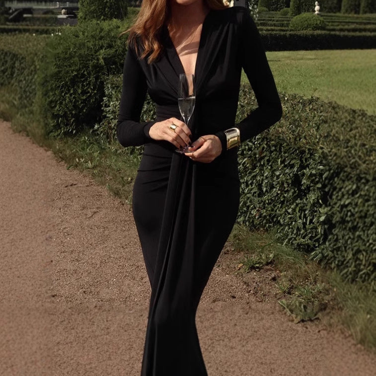 Damen Elegantes Langarm-Maxi-Kleid mit raffiniertem Knoten-Detail und figurformendem Design Krohn-e
