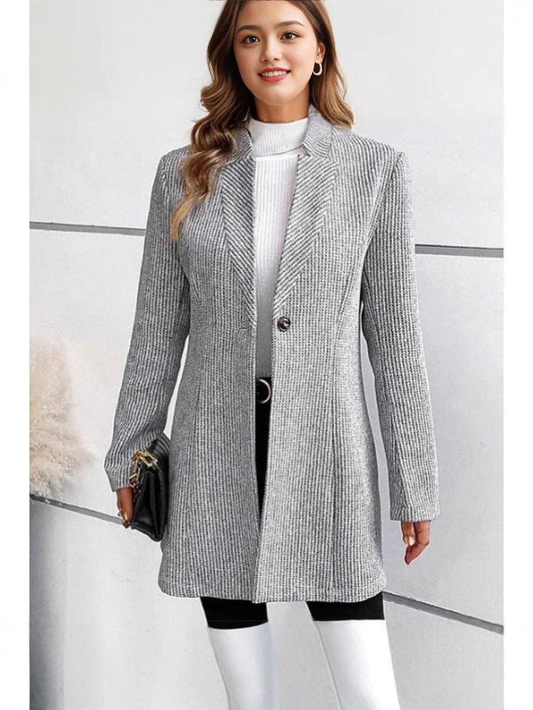 Damen eleganter Strickblazer mit Reverskragen und subtiler Rippstruktur Krohn-e