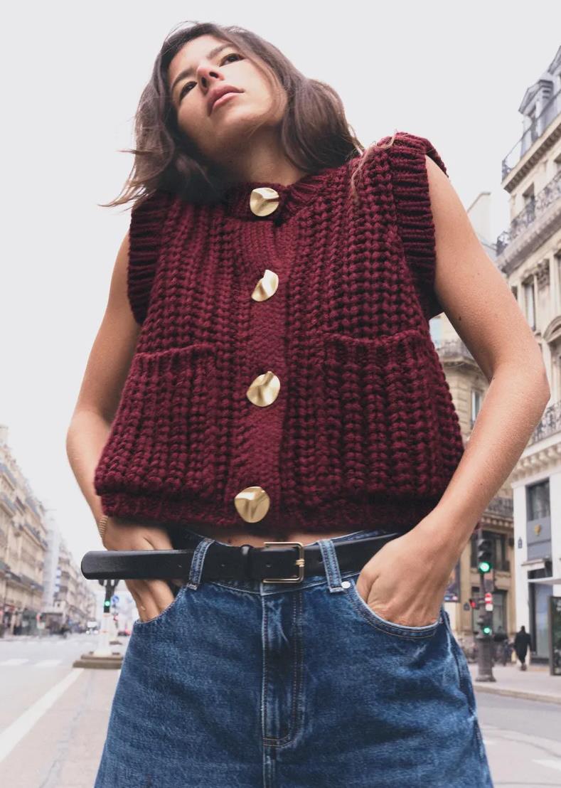 Damen gemütliche Strickweste mit großen Knöpfen und praktischen Taschen Krohn-e