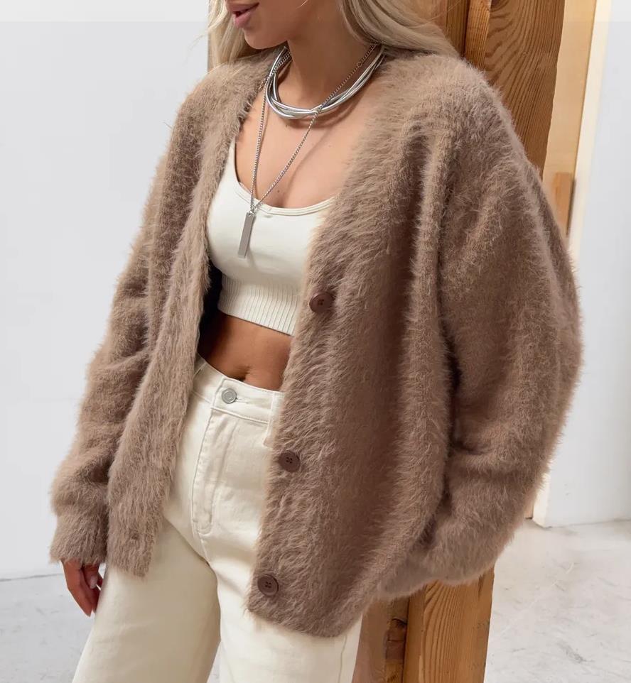 Damen Kuscheliger Strickjacke mit modernen Knopfdetails und lässigem Schnitt Krohn-e