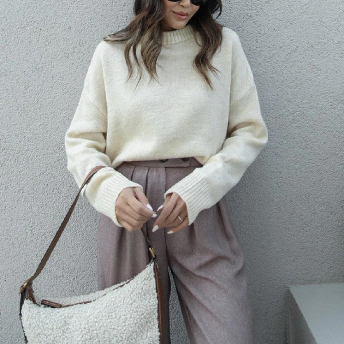 Damen modischer Oversized Pullover mit hochgeschlossenem Kragen Krohn-e