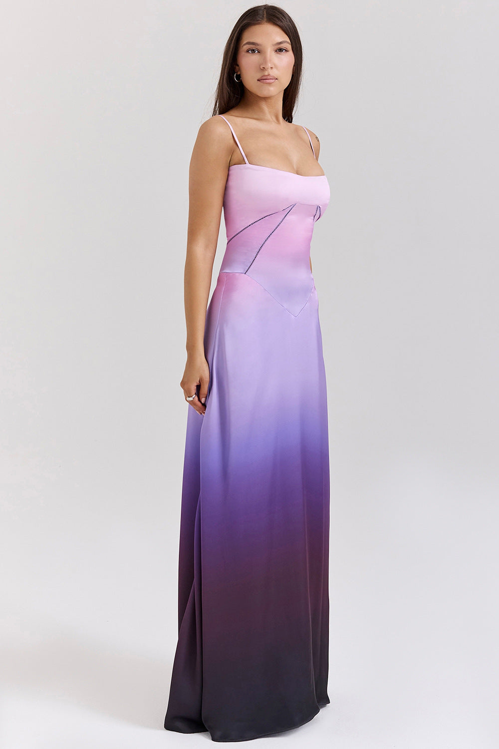 Damen Elegantes Abendkleid mit tailliertem Schnitt und schwingendem Rock Krohn-e