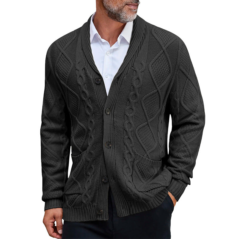 Herren Grobstrickjacke mit elegantem Zopfmuster und praktischen Taschen Krohn-e