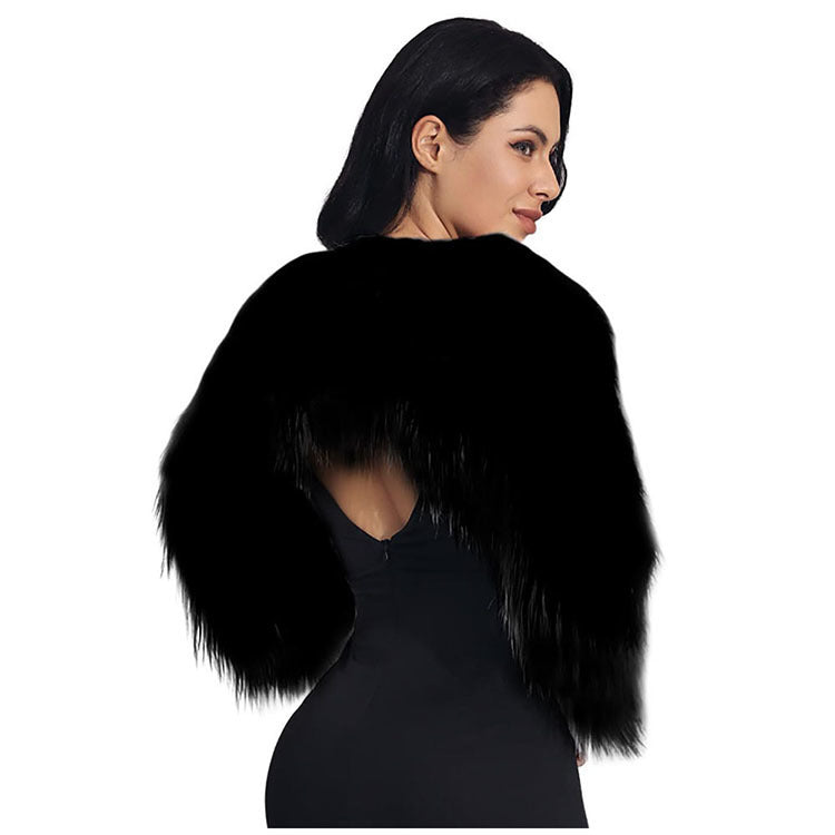Damen Extravaganter Kunstpelzbolero mit elegantem Schnitt Krohn-e