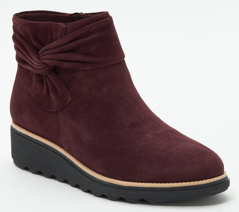 Damen Wedge-Stiefeletten mit geschmackvollem Falten-Design und rutschfester Sohle Krohn-e