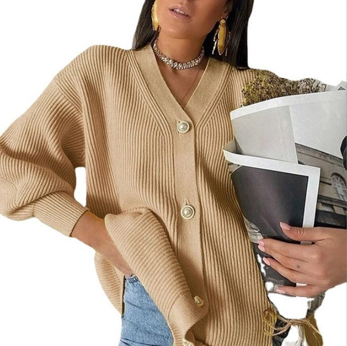 Damen Übergroße Strickjacke mit tiefem V-Ausschnitt und eleganten Knöpfen Krohn-e