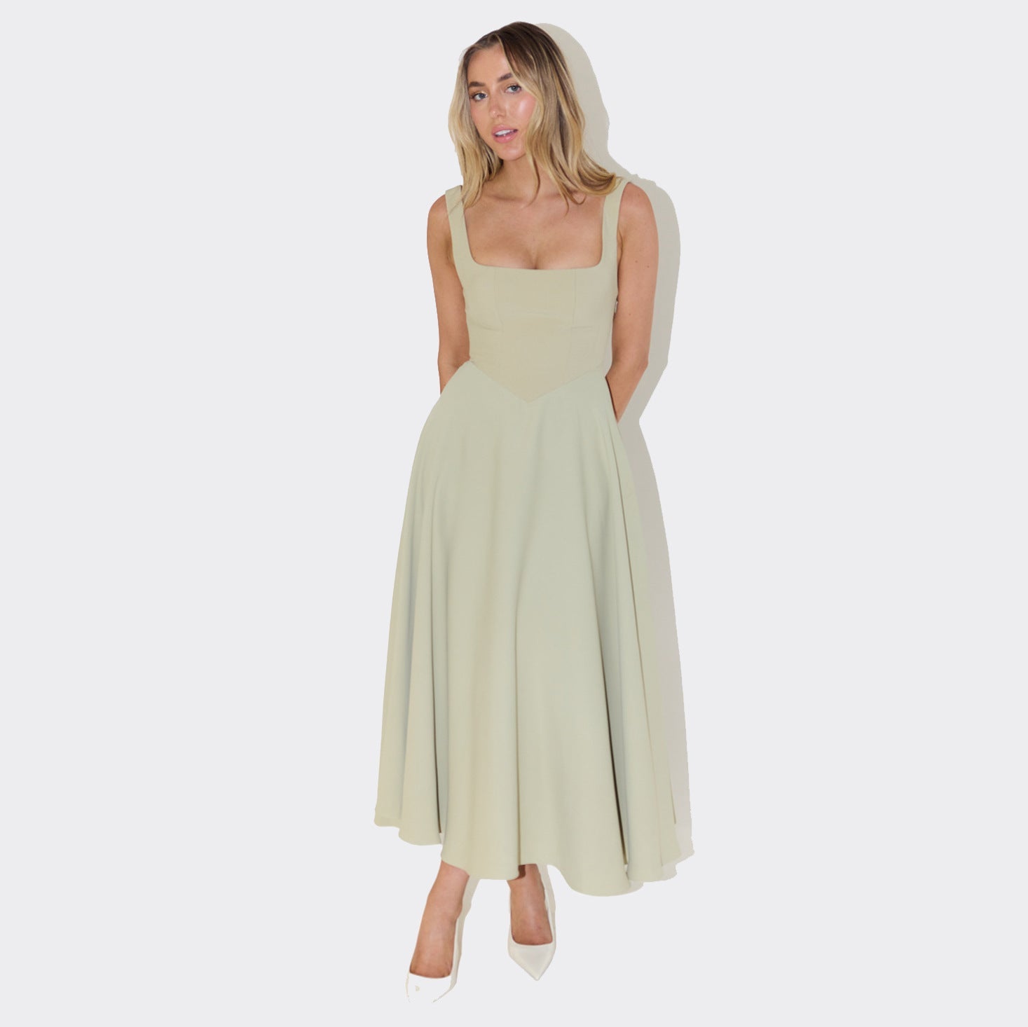 Damen Elegantes Maxikleid mit traumhaftem A-Linien Schnitt und schickem Quadrat-Ausschnitt Krohn-e