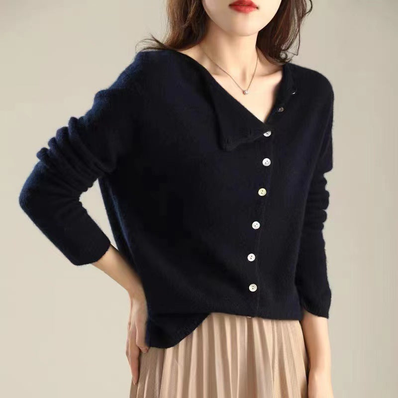 Krohn-e | Klassischer Langarmpullover mit Knöpfen
