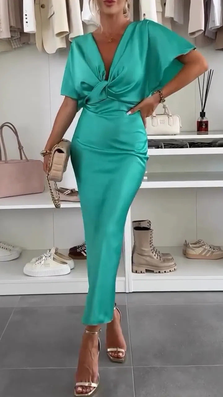 Damen Knielanges Satin-Kleid mit Kreuz-Design Krohn-e
