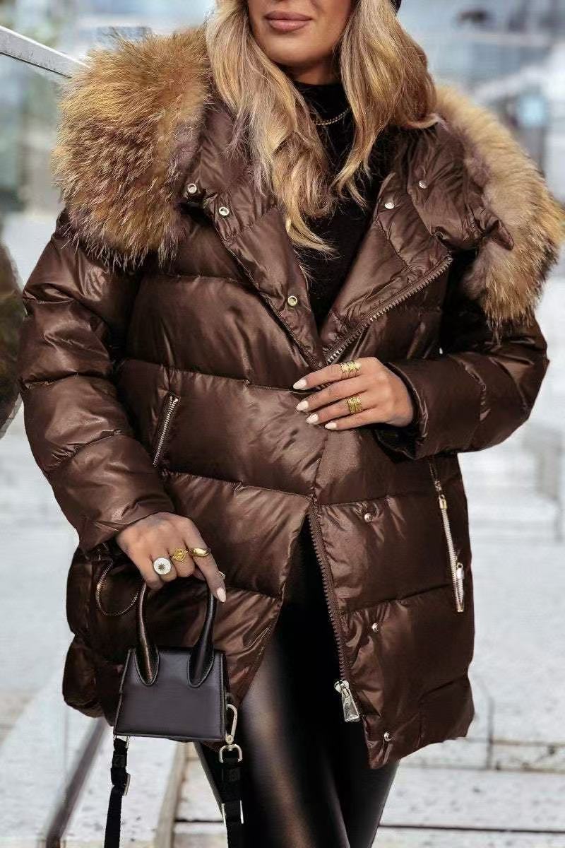 Damen Winterdaunenjacke mit abnehmbarer Kapuze und luxuriösem Fellkragen Krohn-e