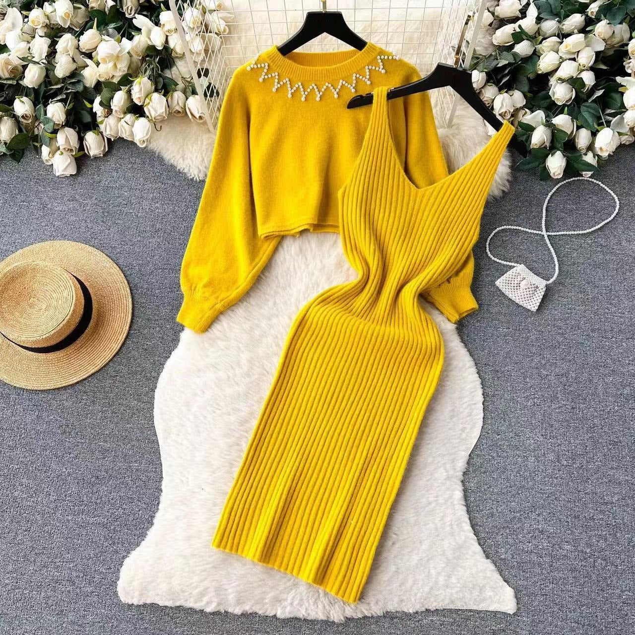 Damen Elegantes Strickkleid mit raffinierter Ribstruktur und stylischem Crop-Pullover Krohn-e