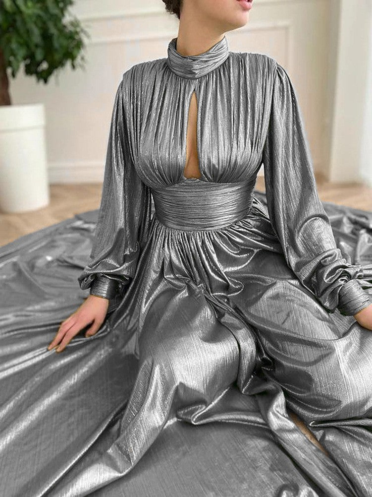 Damen Elegantes Maxikleid mit plissierten Details und luxuriösem Fall Krohn-e