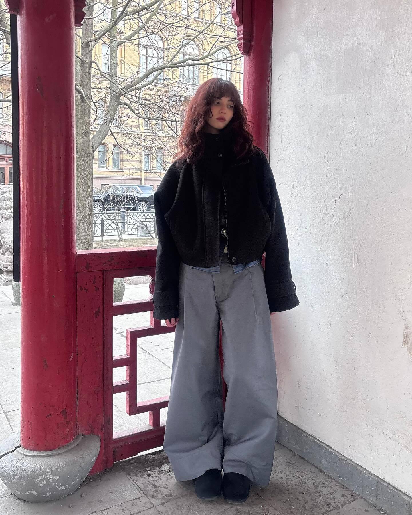 Damen Oversized Wolljacke mit elegantem Schnitt und praktischen Taschen Krohn-e