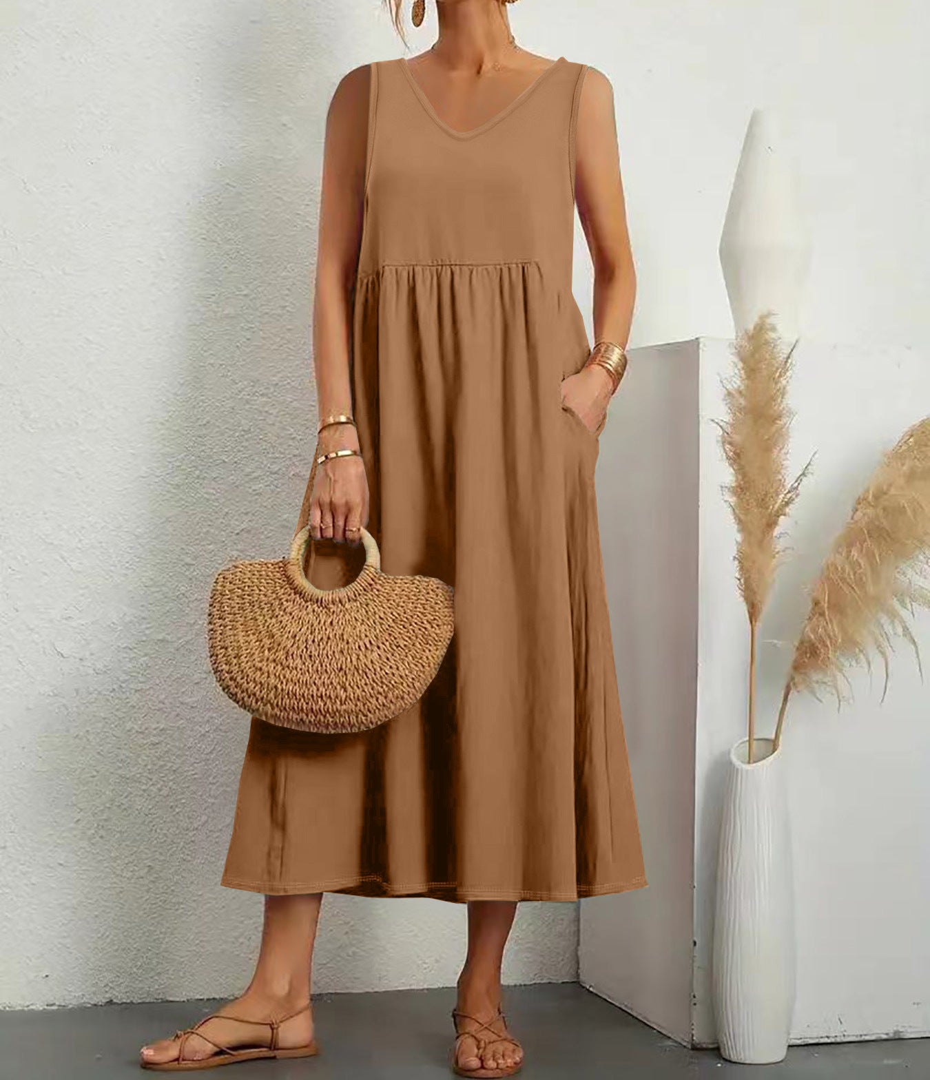 Elegantes, einfarbiges Baumwoll-Leinen Sommerkleid von Fudus, ärmellos, V-Ausschnitt