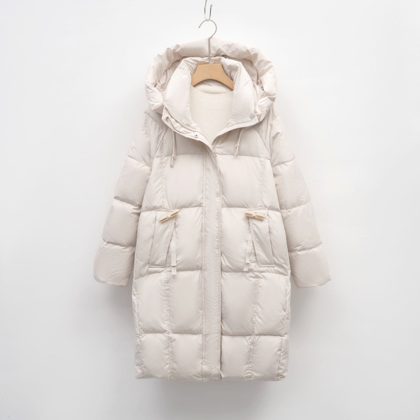 Damen isolierte Winterjacke mit großem Kapuzenkragen und funktionalen Taschen Krohn-e