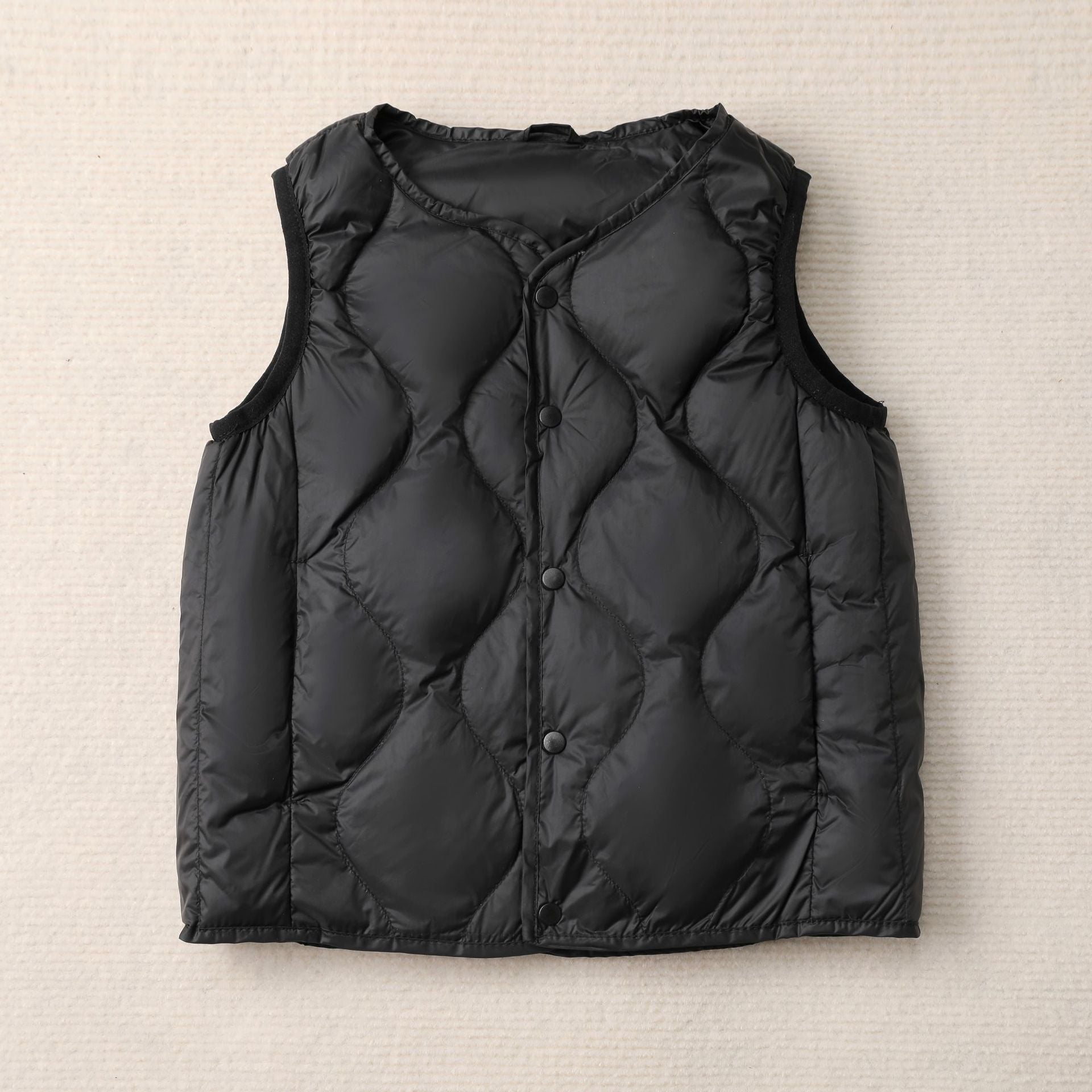 Damen Steppweste mit stylischem Quiltmuster und funktionalen Druckknöpfen Krohn-e