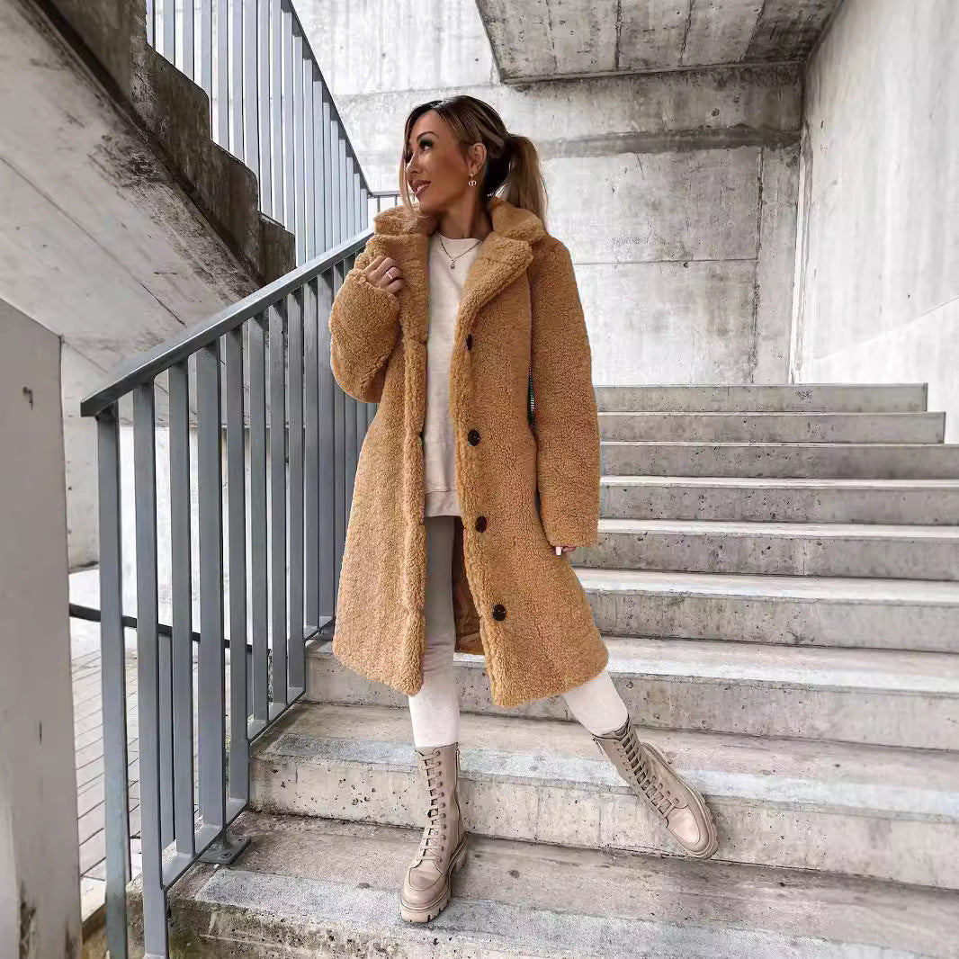 Krohn-e | Übergröße Damen Midi Teddyjacke mit Knöpfen