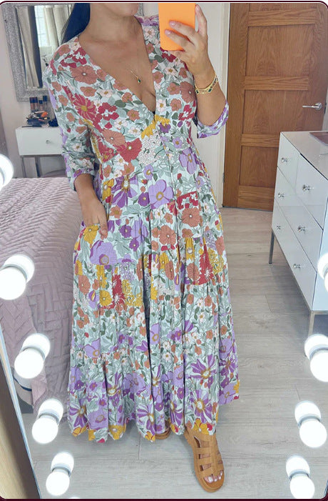 Fudus Plus Size V-Neck Floral Dress