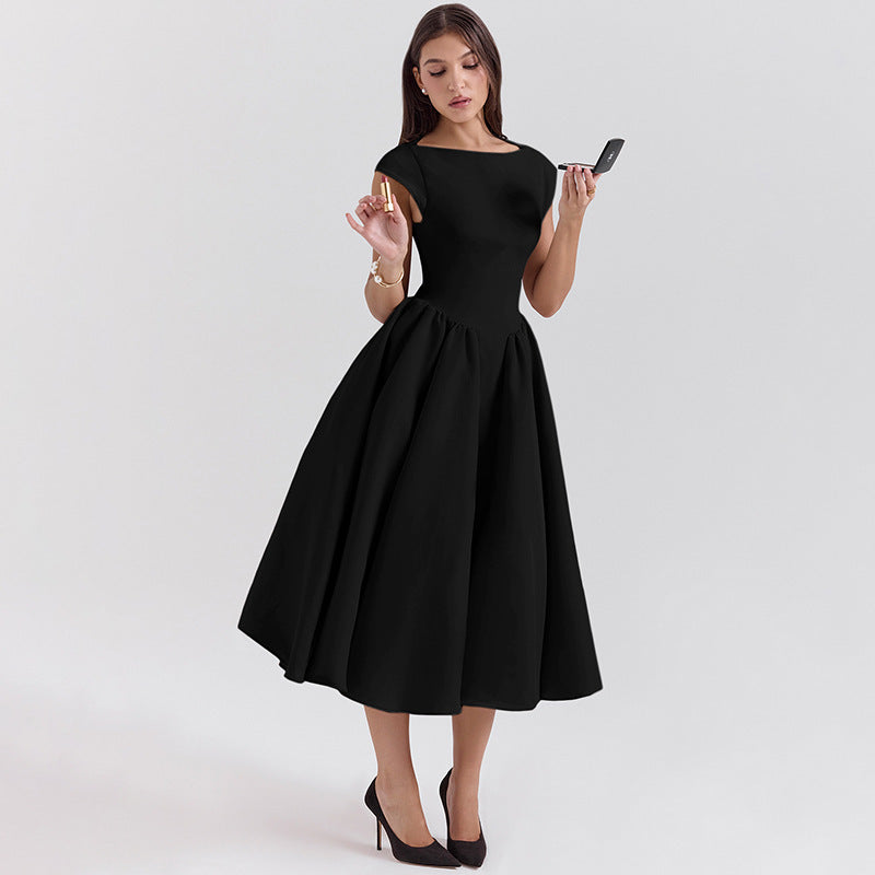 Damen Midi-Kleid mit elegantem A-Linien Schnitt und schickem Quadrat-Ausschnitt Krohn-e