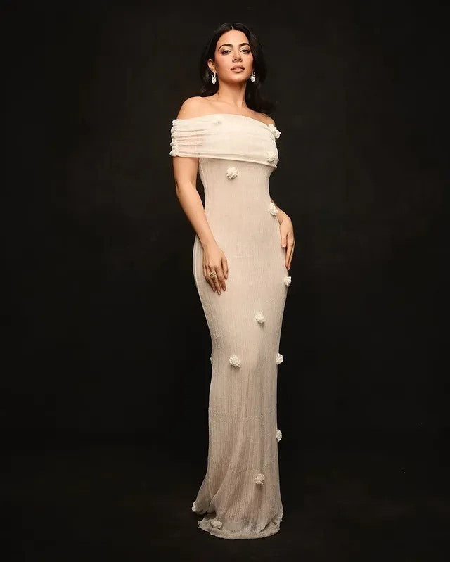 Heidi Mode | Kleid mit Blumenschulter