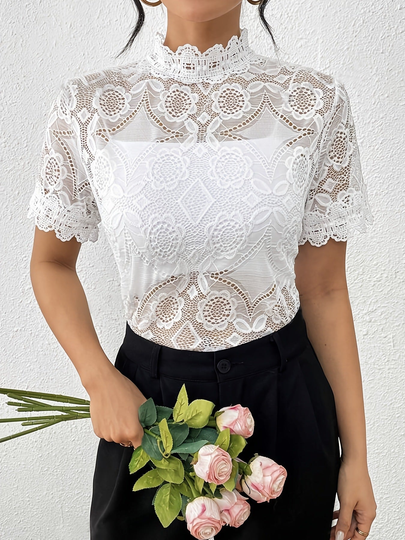 Damen Spitzentop mit Stehkragen und romantischen Details Krohn-e