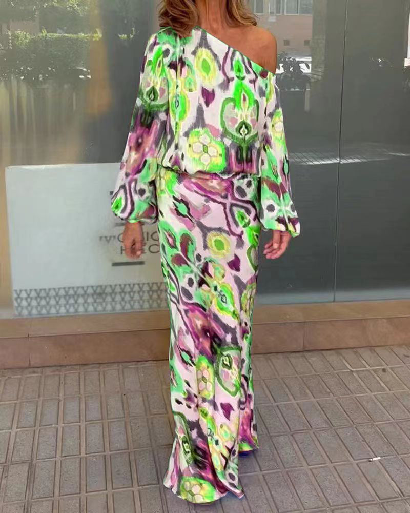 Damen Elegantes Maxikleid im grafischen Batikdesign mit Off-Shoulder-Ausschnitt und voluminösen Ärmeln Krohn-e