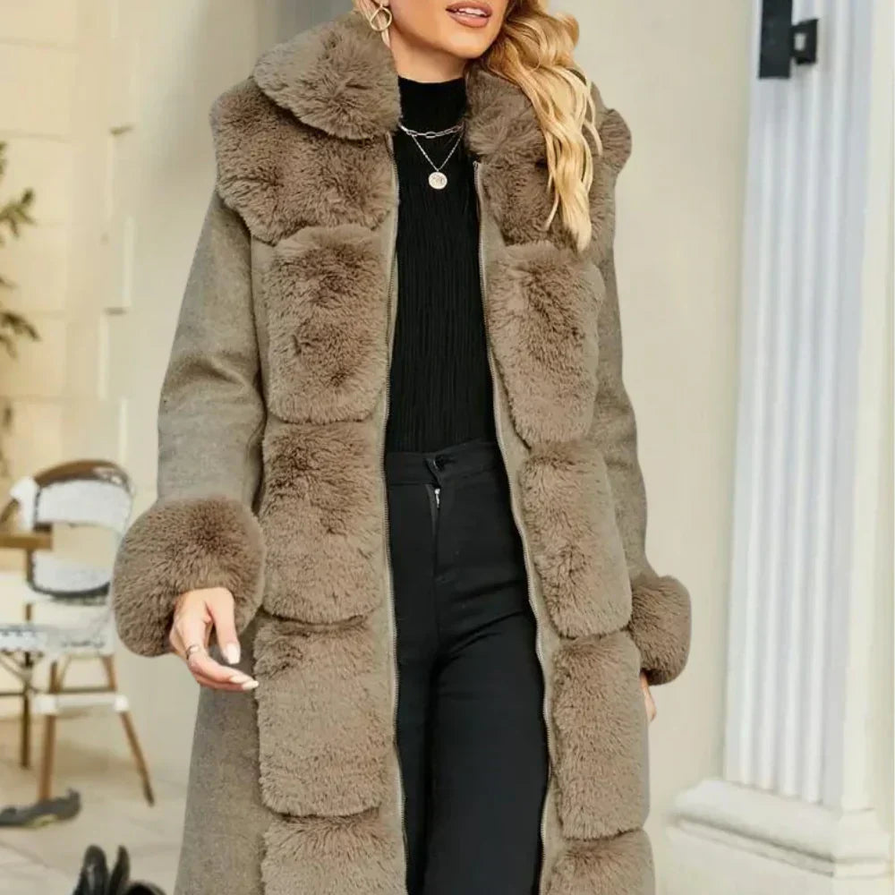 Krohn-e | Stilvoller Plüschmantel für Damen