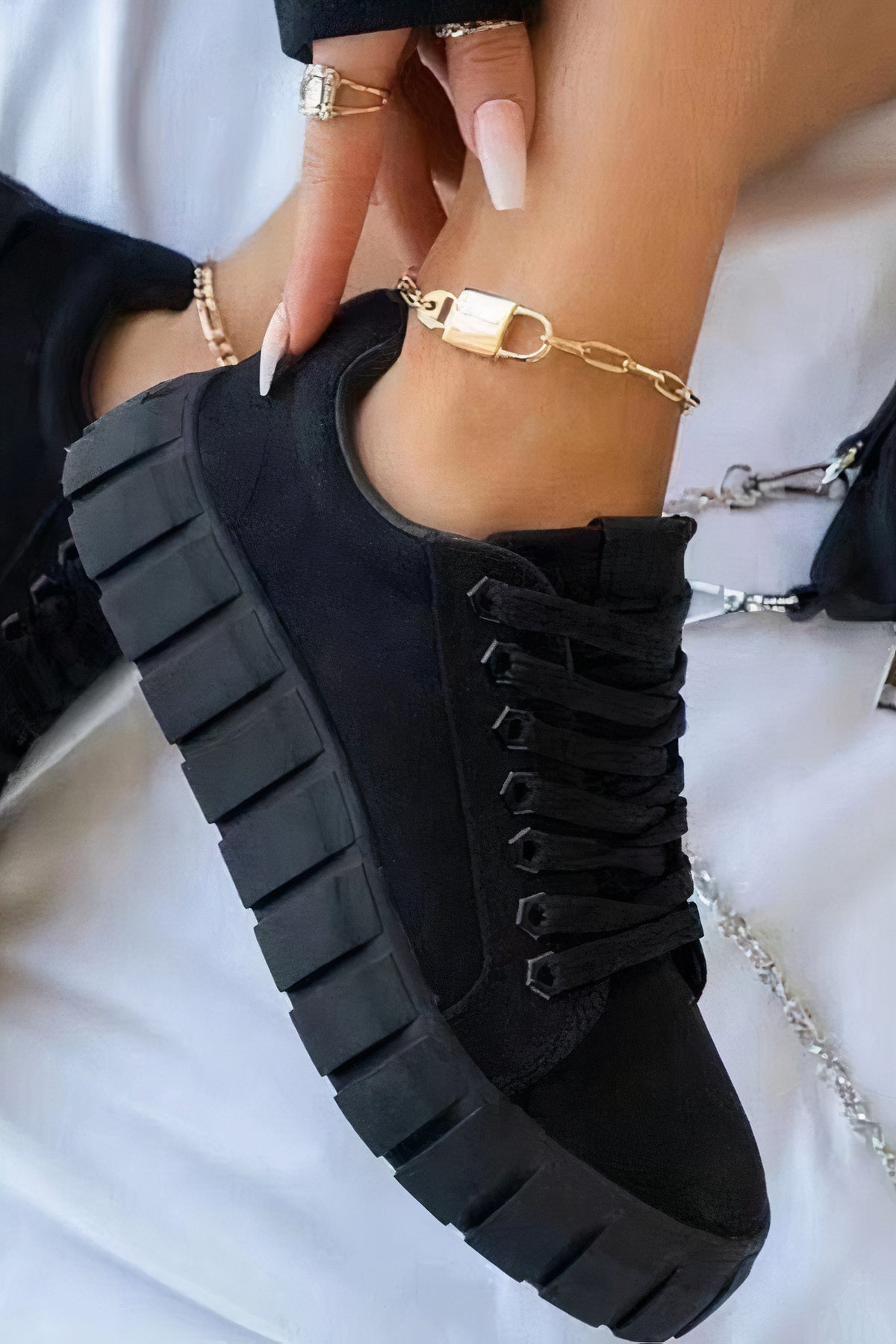 Modische, angesagte und bequeme Damen-Sneaker Railyn