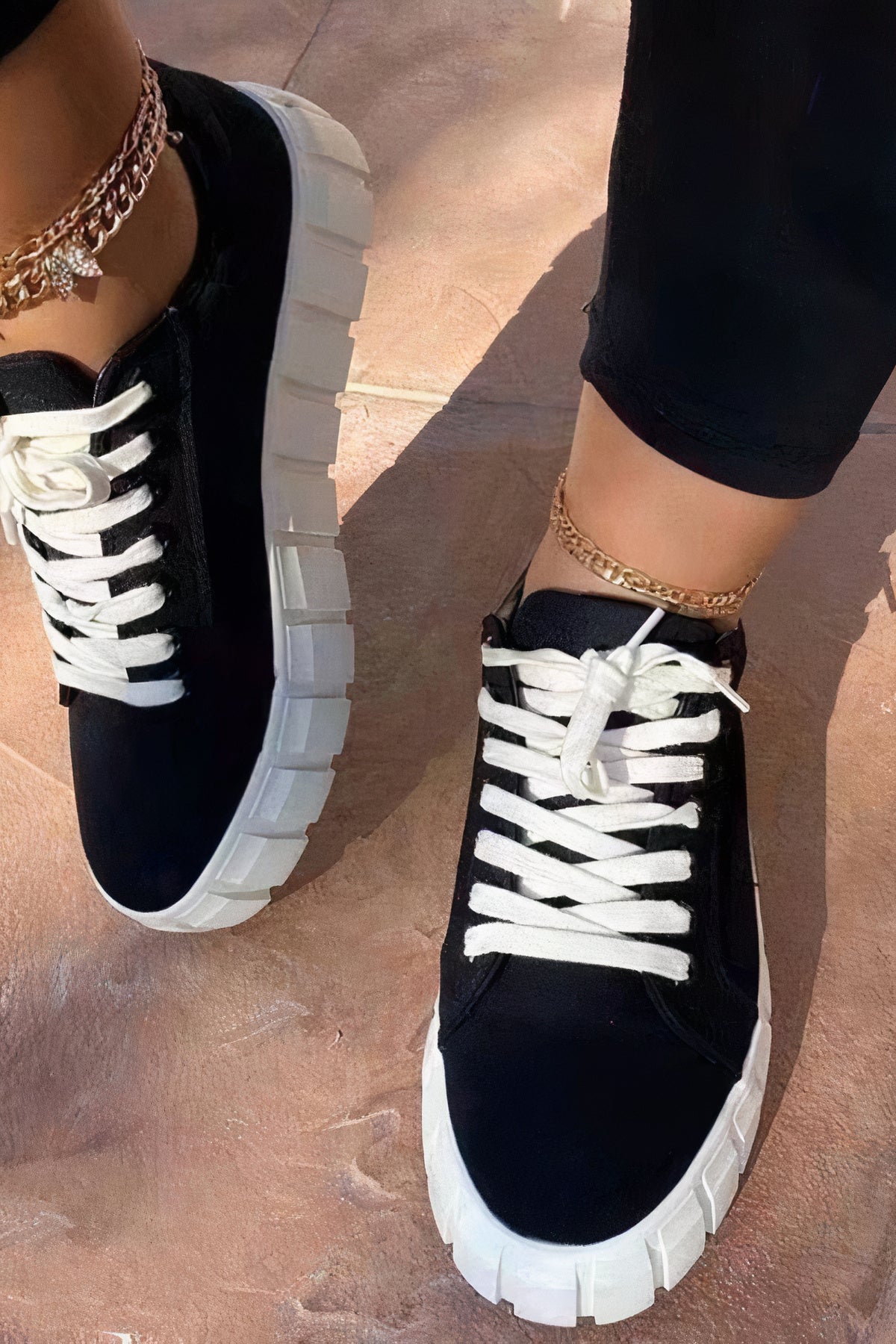 Modische, angesagte und bequeme Damen-Sneaker Railyn