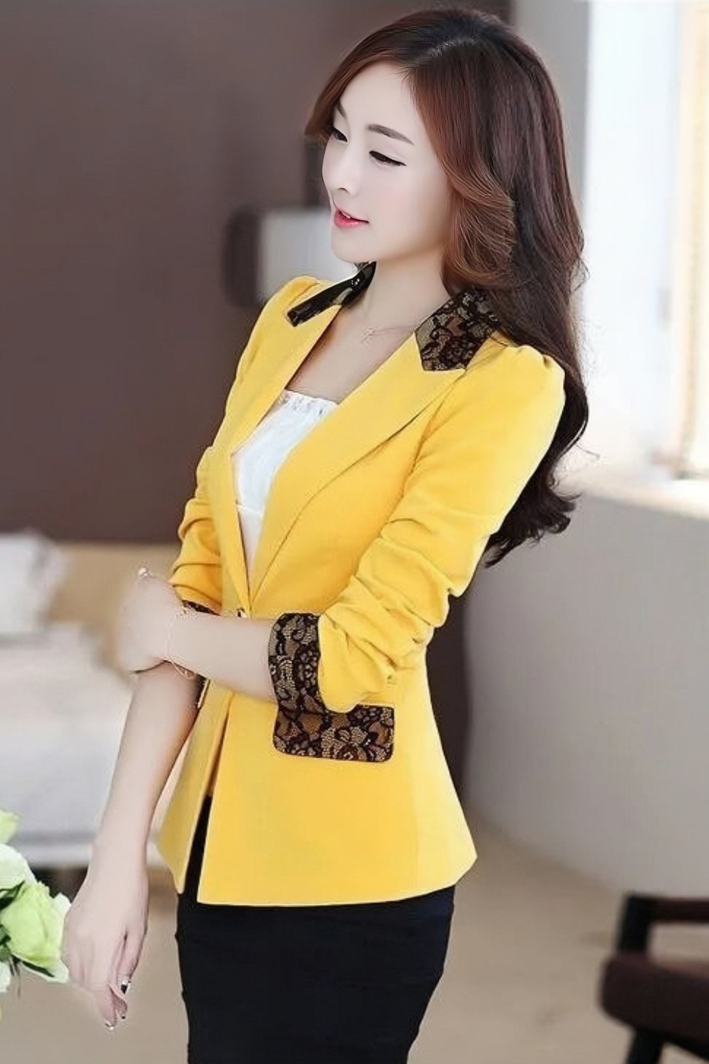 Blazer mit Spitzendetails