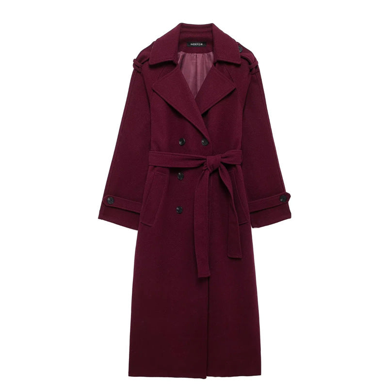 Krohn-e | langer Trenchcoat in elegantem Rot - stilvoller Wintermantel für gemütliche Abende