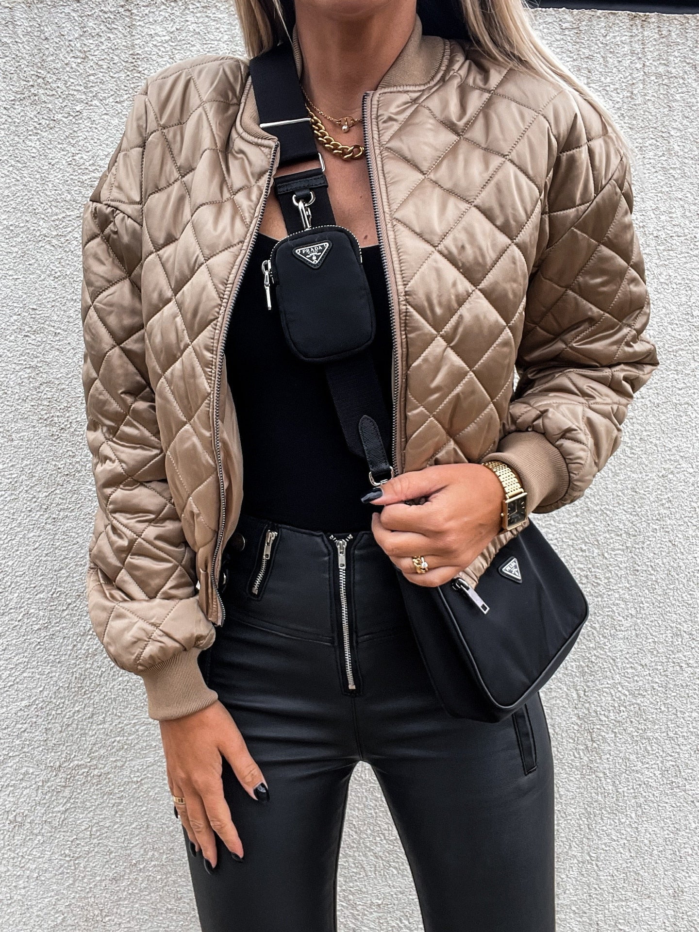 Krohn-e | Kurze Gesteppte Pufferjacke
