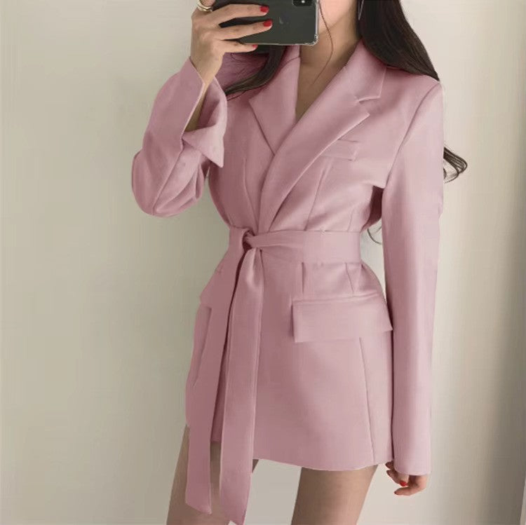 Krohn-e | Gürtel-Blazer – Elegante Struktur & Vielseitiger Stil