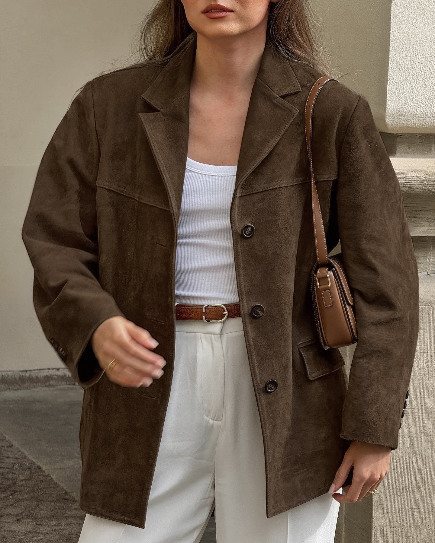 Krohn-e | Lässige Wildlederjacke mit retro Samt-Revers