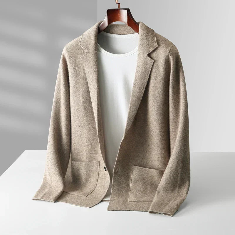Krohn-e | Strickjacke für Herren – warm & stilvoll