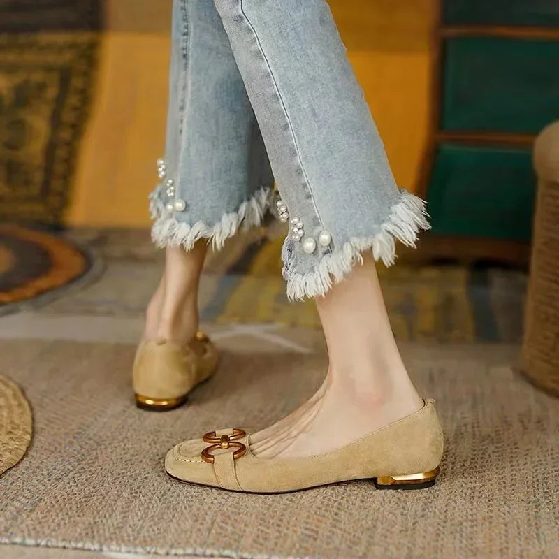 KROHN-E Damen Sandalen Niedriger Absatz Gepolsterte Sohle Riemchen