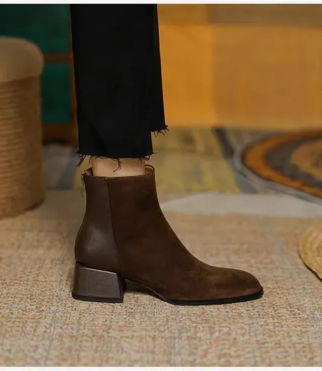 Krohn-e | Stiefeletten mit Modernem Schnitt