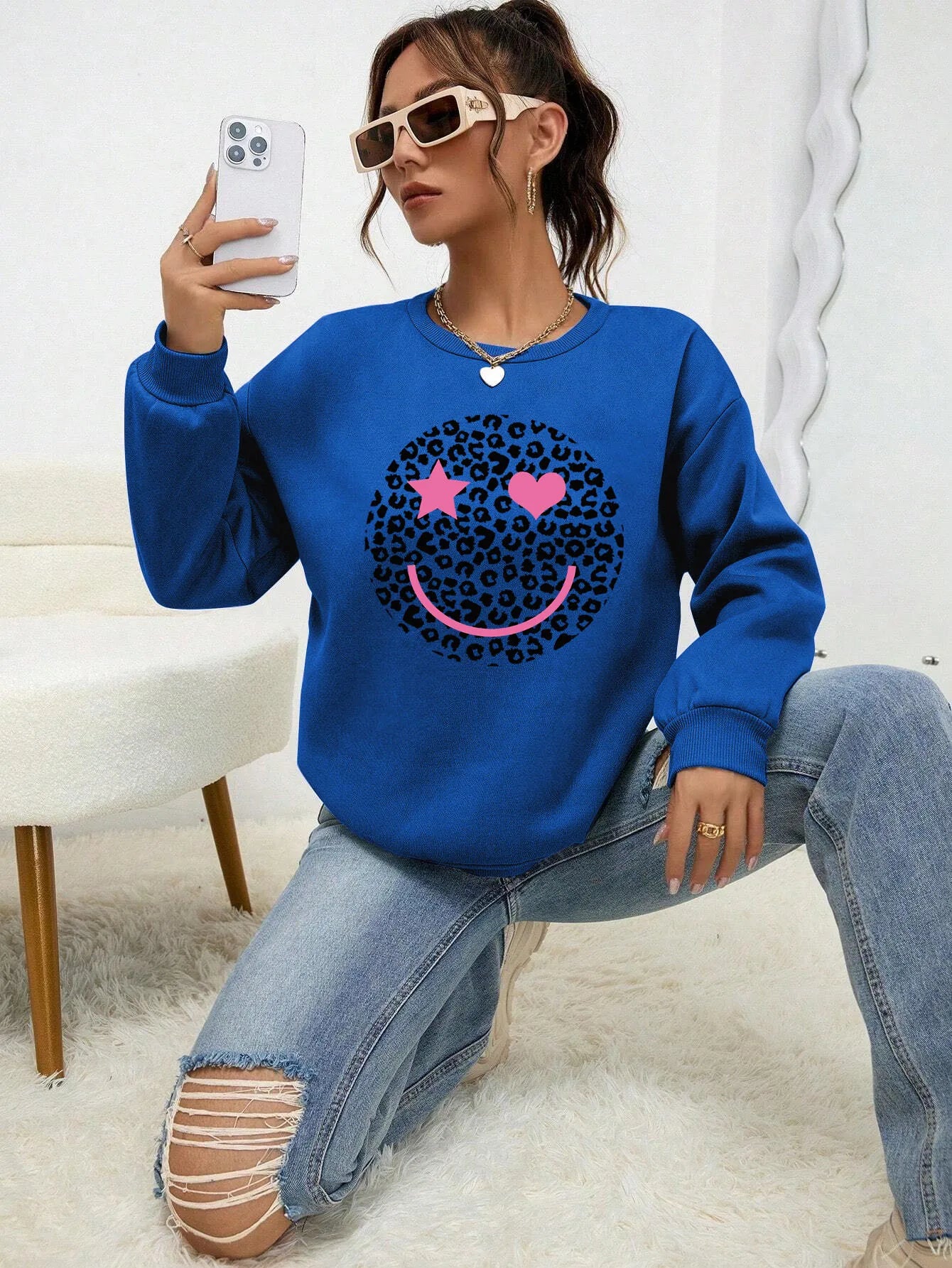 Krohn-e | Lässiges Sweatshirt mit Leopardenmotiv Baumwollmischung Trendy und Komfortabel