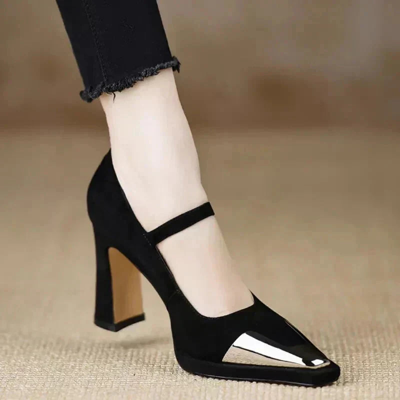 KROHN-E Damen High-Heel Pumps Cap-Toe Blockabsatz Lack-Kappe