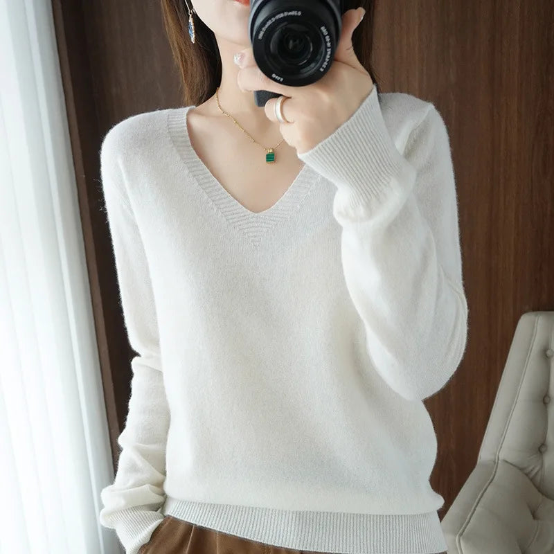 Krohn-e | Pullover - Bequemer V-Ausschnitt Pullover