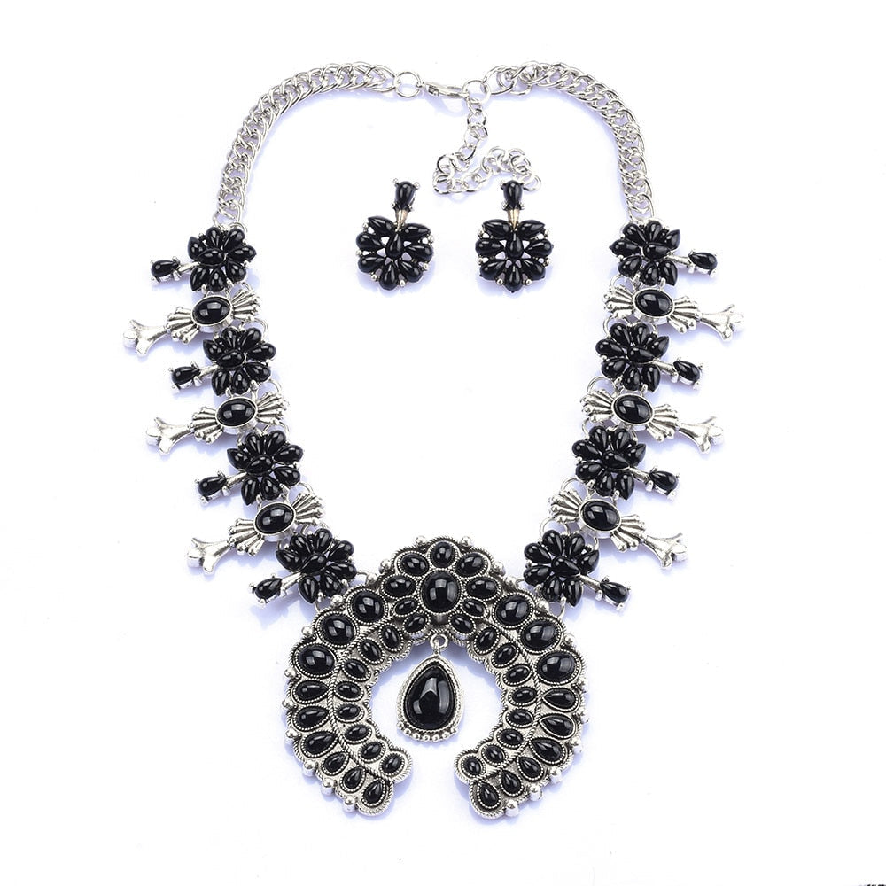KROHN-E Damen Halsketten-Set Türkis Blumenmuster Schmuck