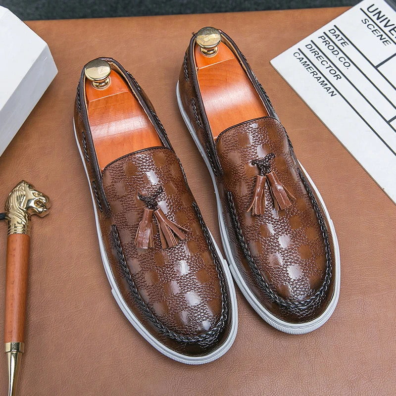 Retro Snakeskin Loafers by UrbanClassics