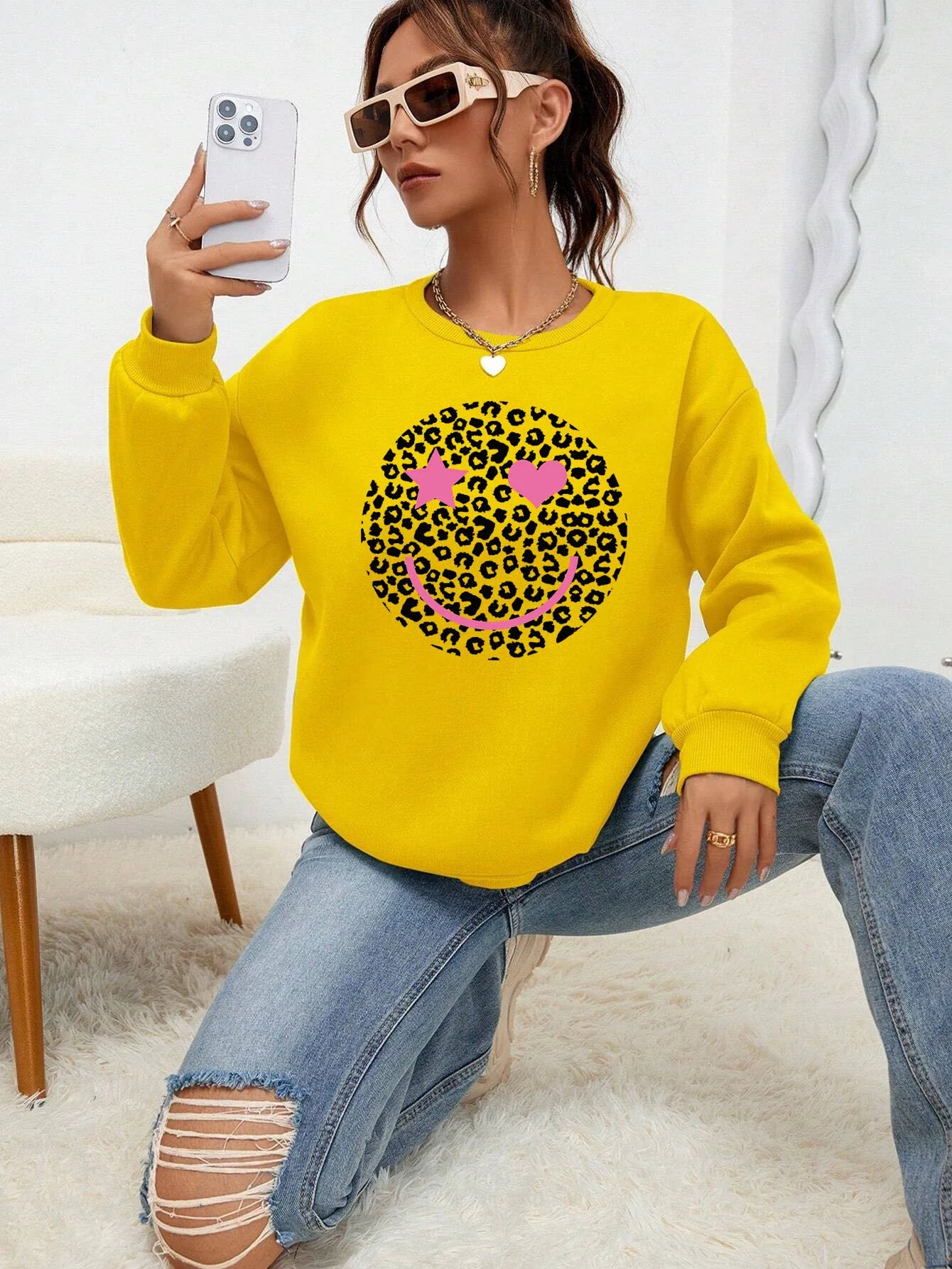 Krohn-e | Lässiges Sweatshirt mit Leopardenmotiv Baumwollmischung Trendy und Komfortabel