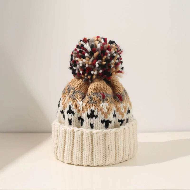 KROHN-E Damen Winter-Mütze Strick Bommel Schneeflocken-Muster